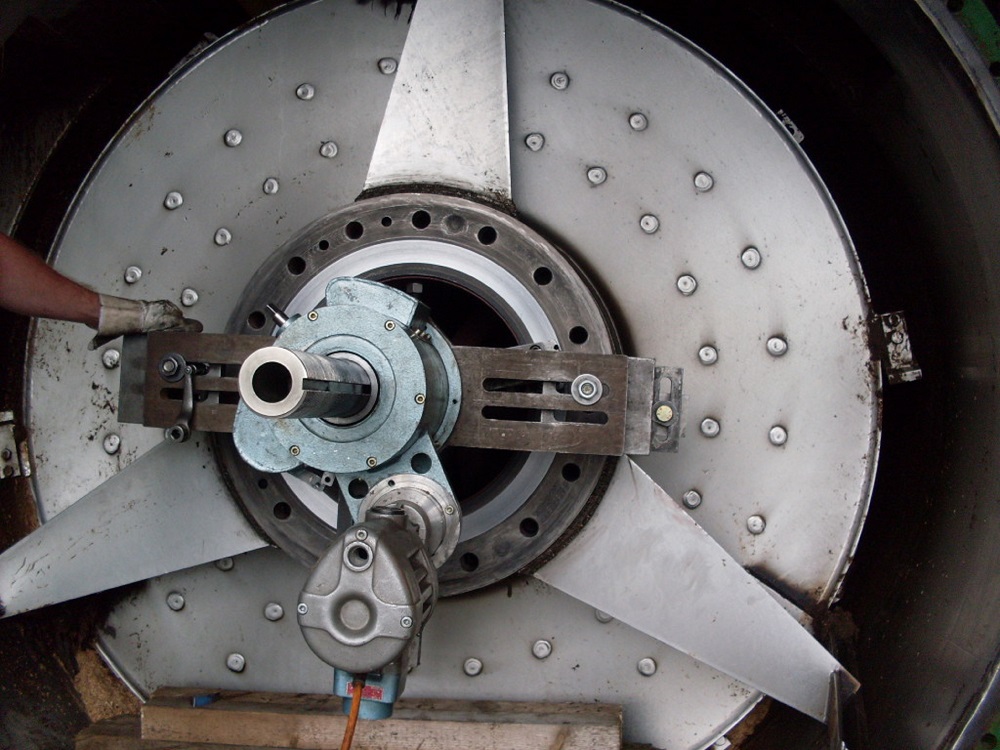 Dichtflaeche nachdrehen